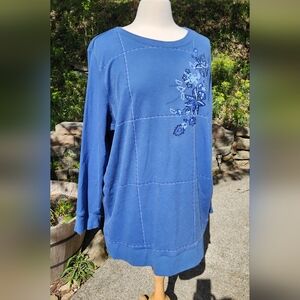 Blue Floral Embroidered Sweatshirt